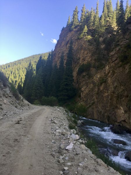 File:Djuuku gorge, Kyrgyzstan 08.jpg