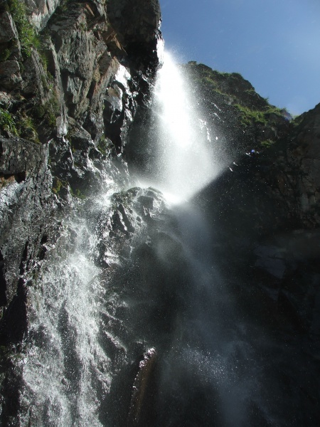 File:Waterfall Ala-Archa-3.jpg