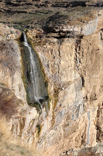 File:Itlya waterfall in Dagestan, Russia.jpg