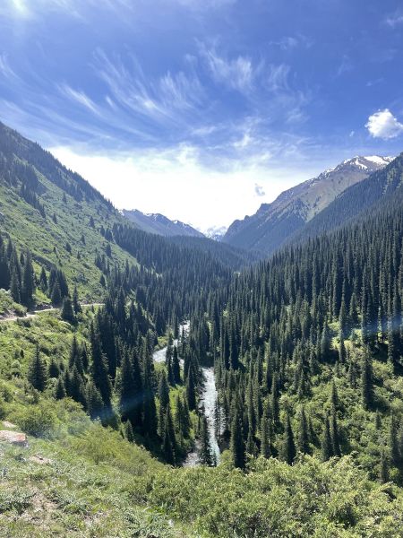 File:Altyn-Arashan gorge, Kyrgyzstan.jpg