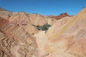 Skazka canyons Kyrgzystan 09.jpg