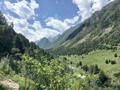 Tal der Alamedin-Schlucht