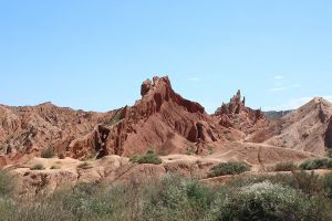 Skazka canyons Kyrgzystan 02.jpg